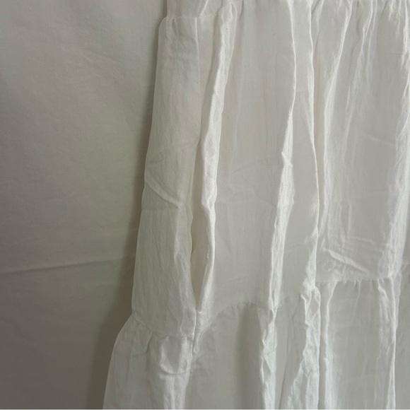 Elegant White Ruffle Dress - Picture 3 of 5